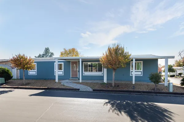 $185,000 | 8701 Highway 41, Unit 37, Fresno, CA 93720