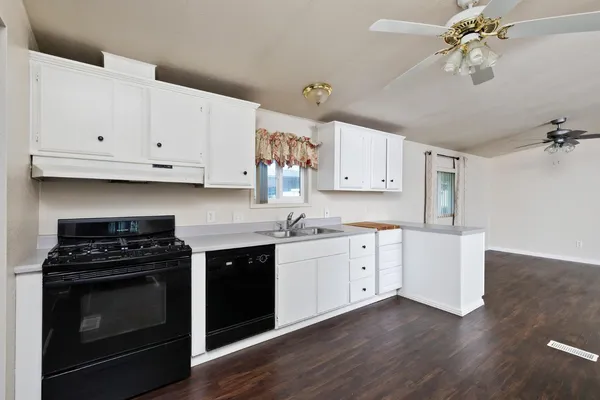 $185,000 | 8701 Highway 41, Unit 37, Fresno, CA 93720