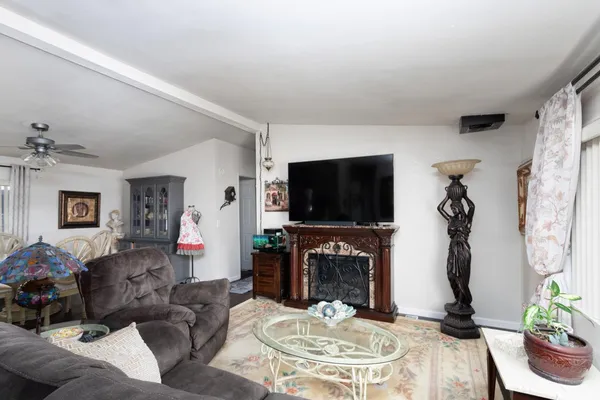 $185,000 | 8701 Highway 41, Unit 37, Fresno, CA 93720