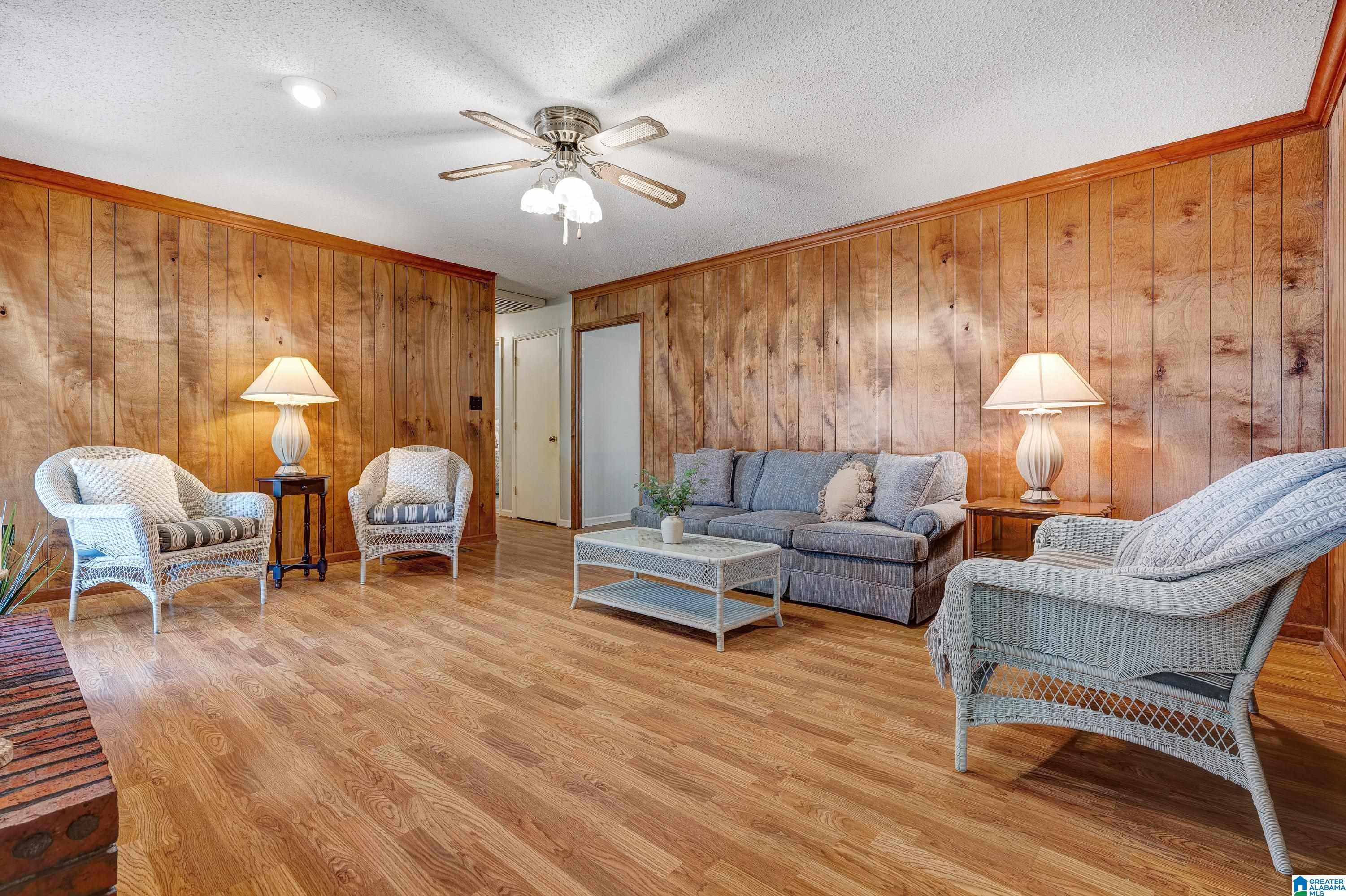 1463 Caribbean Circle Alabaster, AL 35007 - Photo 14 of 32
