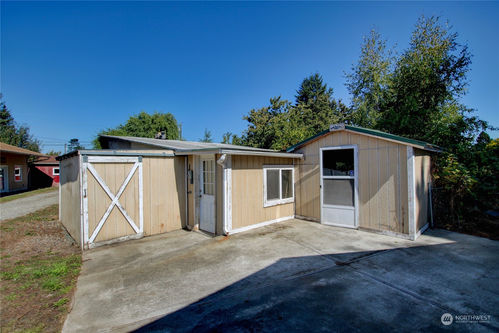 18328 State Rte 20 Burlington, WA 98233 - Photo 9 of 39 a view of a house with backyard space