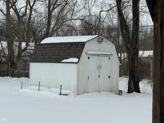 $163,500 | 2911 14th Street, Columbus, IN 47201