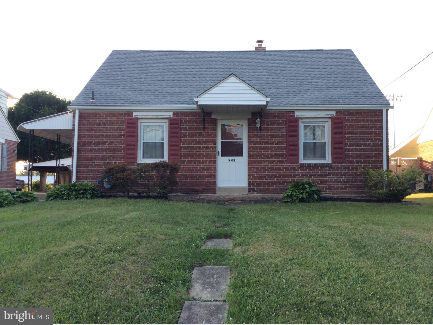 942 Thornton Road Boothwyn, PA 19061 - Photo 1 of 25 Gallery Image 1