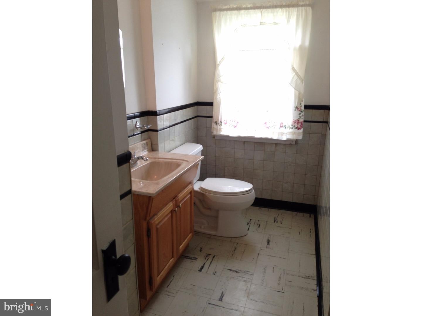 942 Thornton Road Boothwyn, PA 19061 - Photo 12 of 25 Gallery Image 12