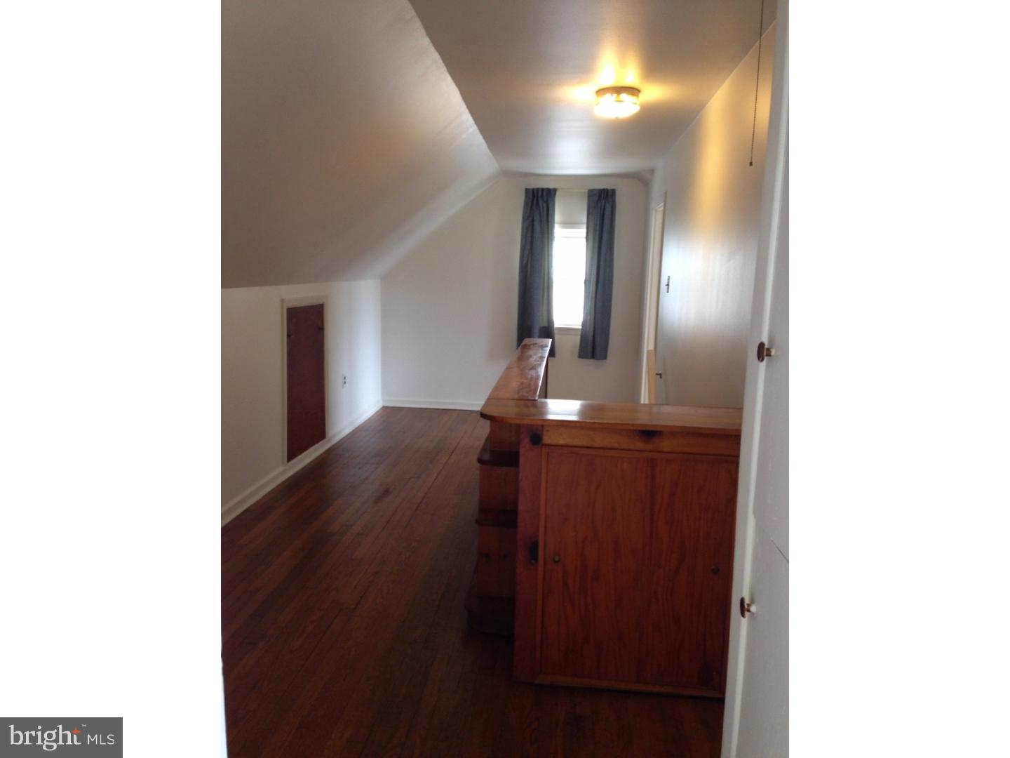 942 Thornton Road Boothwyn, PA 19061 - Photo 14 of 25 Gallery Image 14