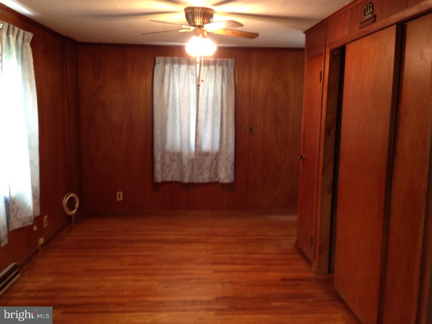 942 Thornton Road Boothwyn, PA 19061 - Photo 7 of 25 Gallery Image 7