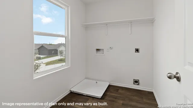 $265,670 | 15435 Mint Patch Meadow, Von Ormy, TX 78073