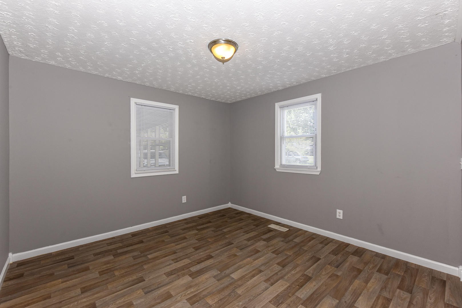 644 East Lincoln Road Alcoa, TN 37701 - Photo 18 of 29 Gallery Image 18