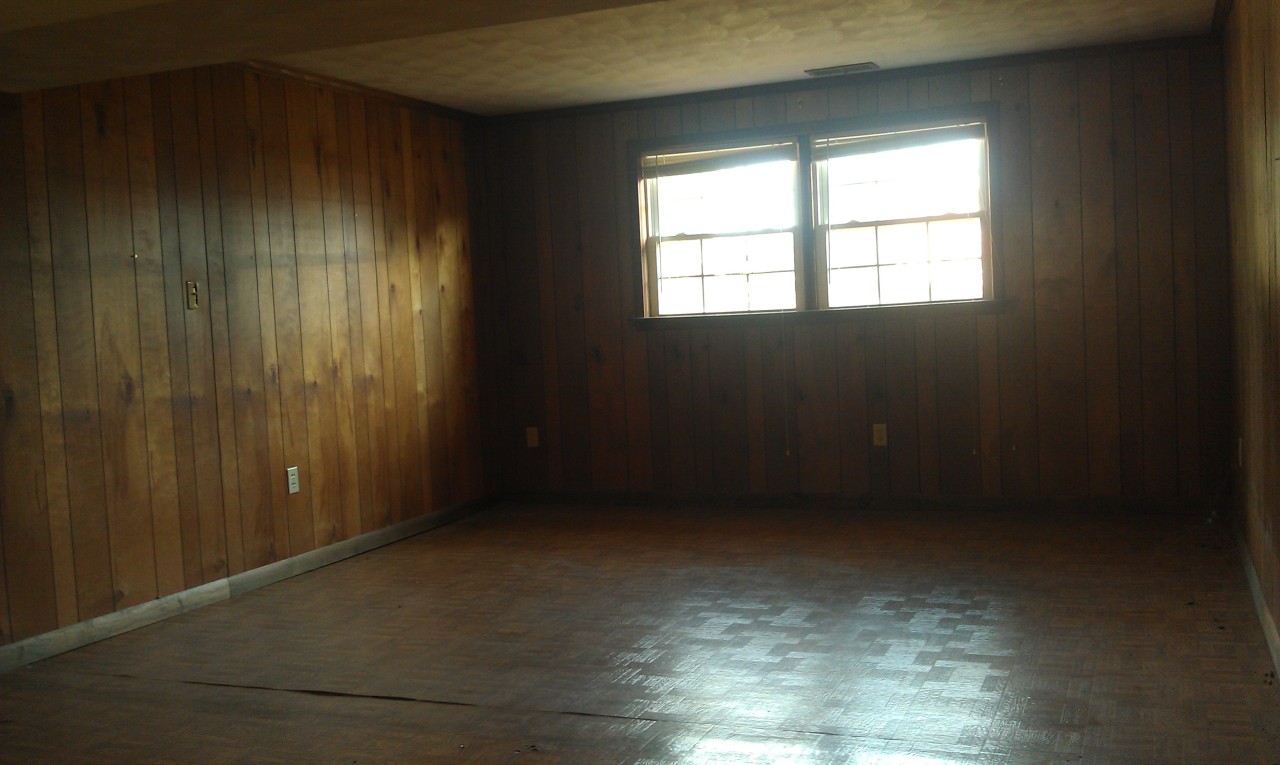 427 Decatur Drive Salem, VA 24153 - Photo 11 of 13 IMAG0318 (3)