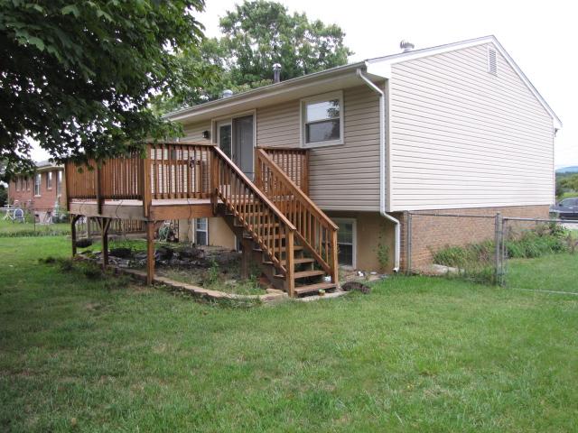 427 Decatur Drive Salem, VA 24153 - Photo 3 of 13 decatur