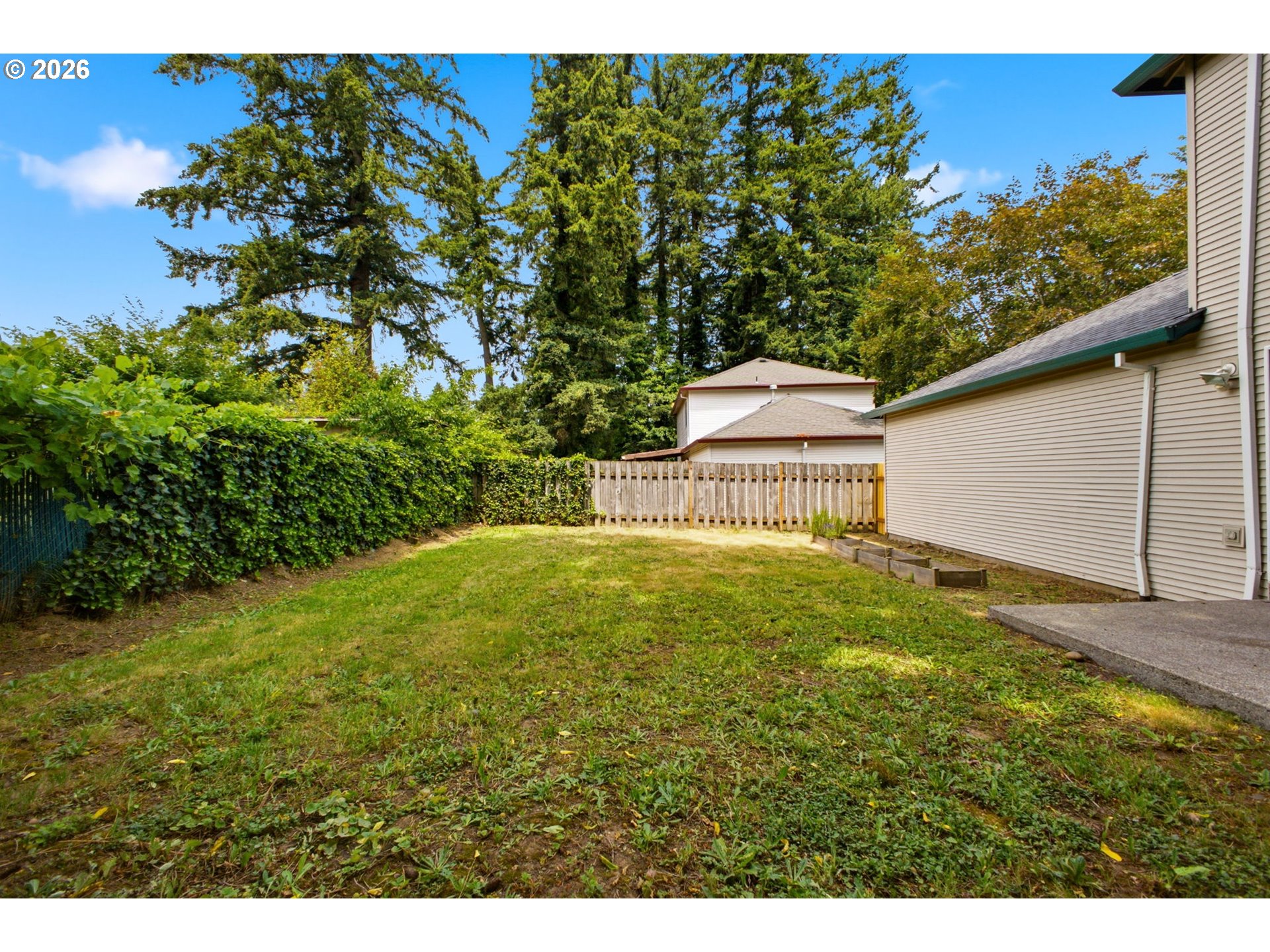 17156 Northeast Flanders Way Portland, OR 97230 - Photo 37 of 38