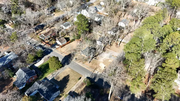 $700,000 | 224 Clay Street, Cary, NC 27511