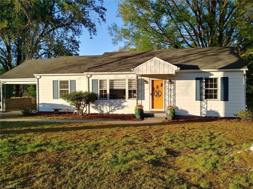 141 Longhook Road Eden, NC 27288 - Photo 1 of 25 Gallery Image 1