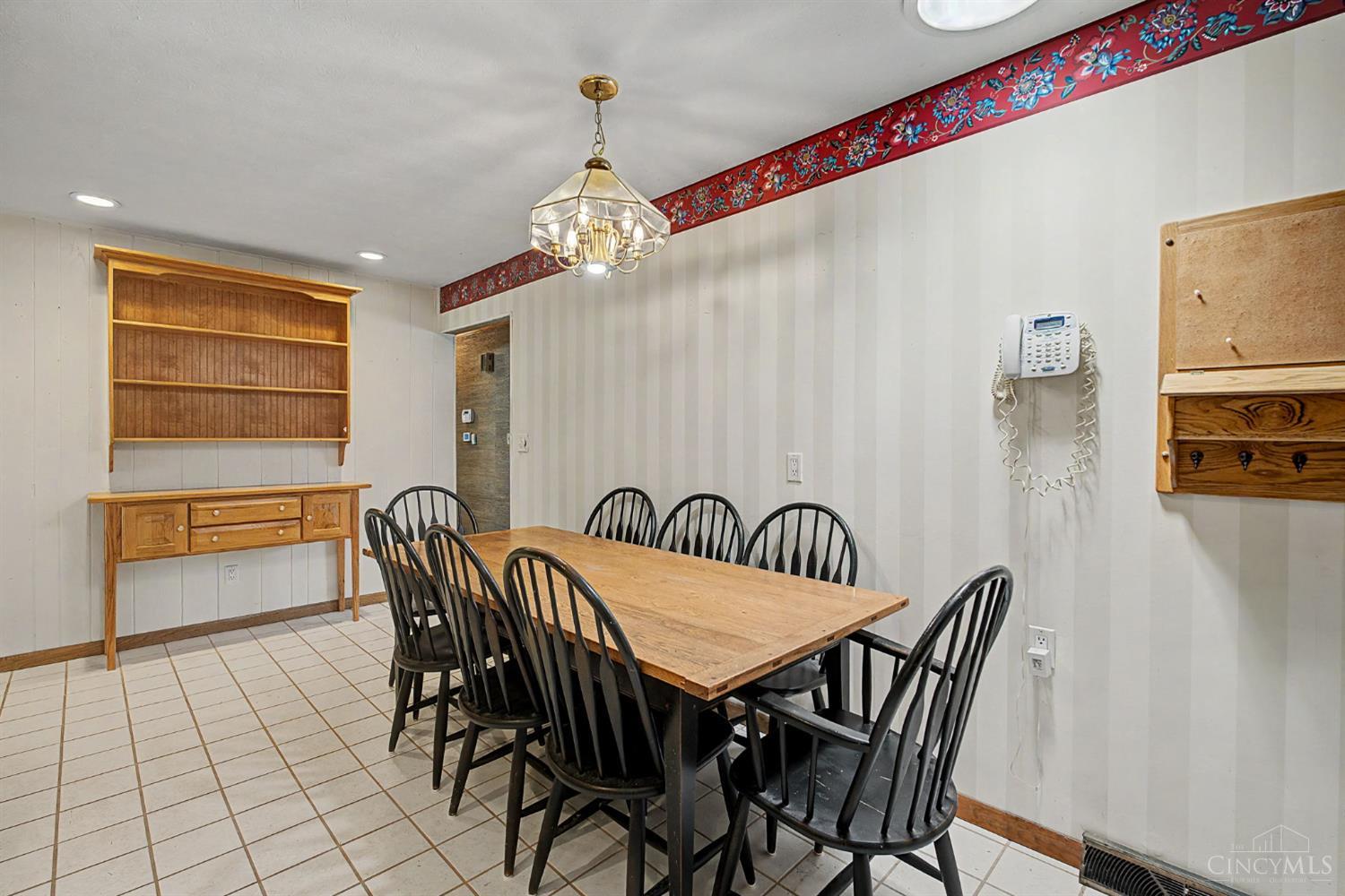 4595 Todd Road Franklin, OH 45005 - Photo 14 of 67 Gallery Image 14
