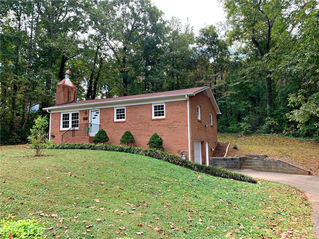 905 6th Street Southwest Conover, NC 28613 - Photo 23 of 25 Gallery Image 23