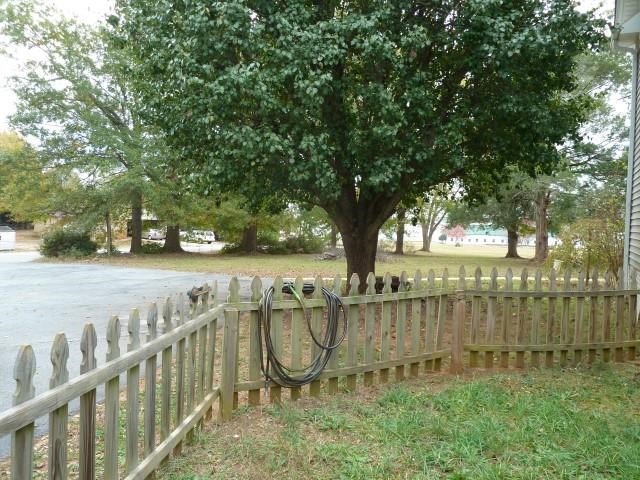 103 State Rd S-37-590 Seneca, SC 29678 - Photo 24 of 27 Gallery Image 24