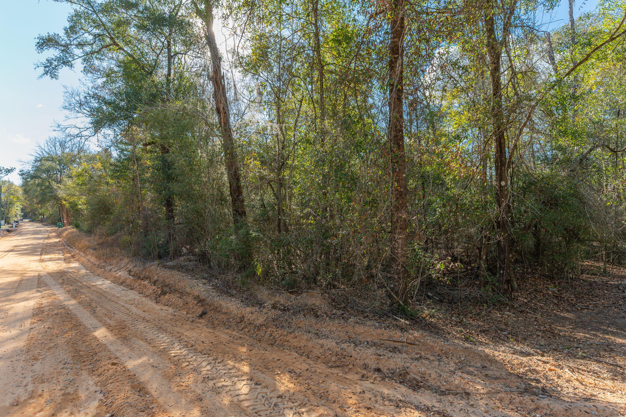 1520 Brunson Road Caryville, FL 32427 - Photo 29 of 30 12