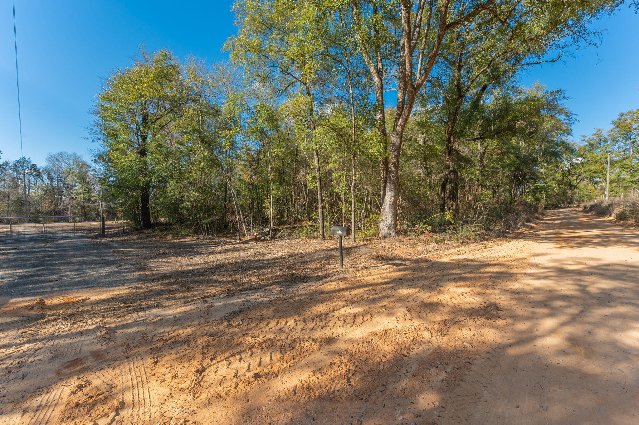 1520 Brunson Road Caryville, FL 32427 - Photo 30 of 30 11