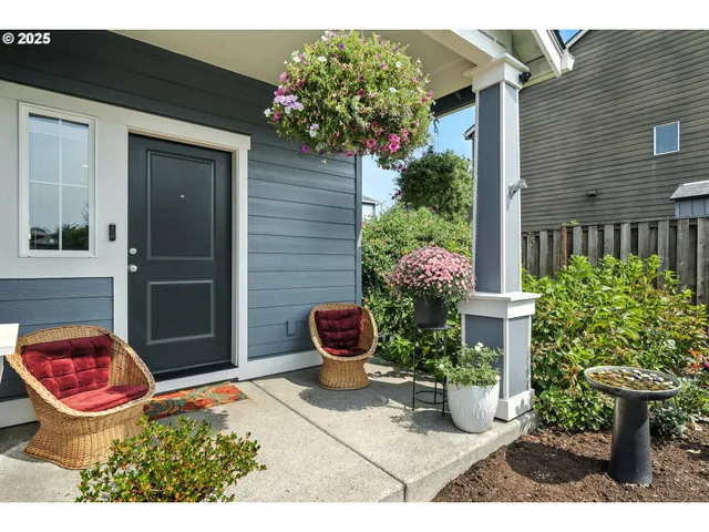 $545,000 | 33321 Southwest Holland Drive, Scappoose, OR 97056