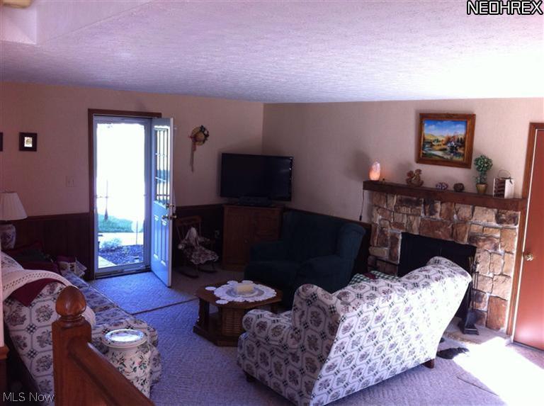 2283 South Medina Line Road Wadsworth, OH 44281 - Photo 7 of 22 Gallery Image 7