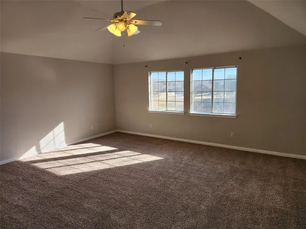 $2,950 | 328 Ashley Place, Murphy, TX 75094