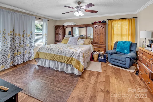 $625,000 | 4711 Mountain Point Lane, Charlotte, NC 28216