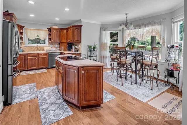 $625,000 | 4711 Mountain Point Lane, Charlotte, NC 28216