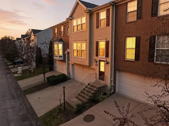 $369,900 | 10534 Cherry Grove Court, Wexford, PA 15090