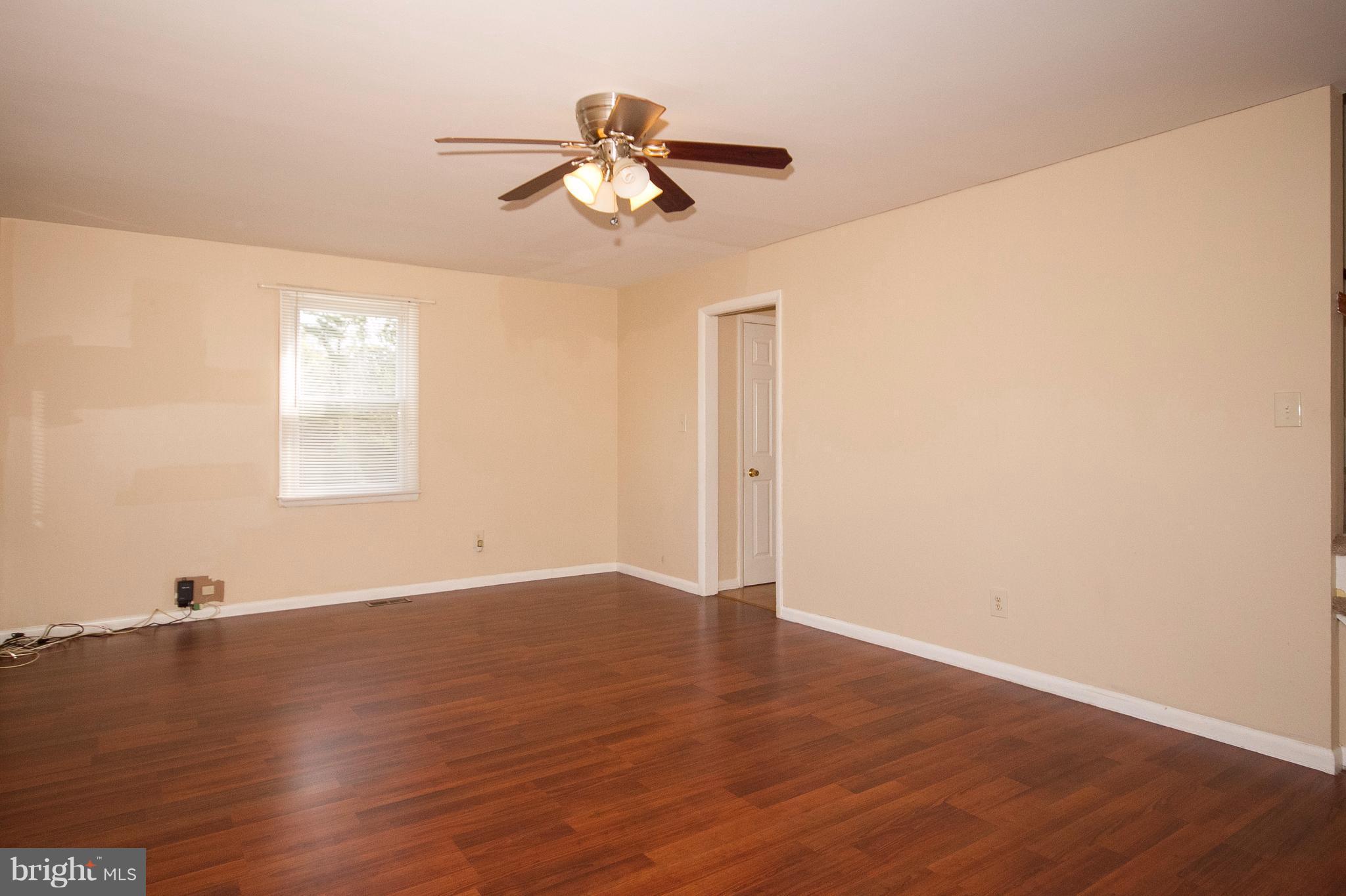 7003 Gaymount Road Baltimore, MD 21244 - Photo 3 of 18 Totally Neutral Throughout