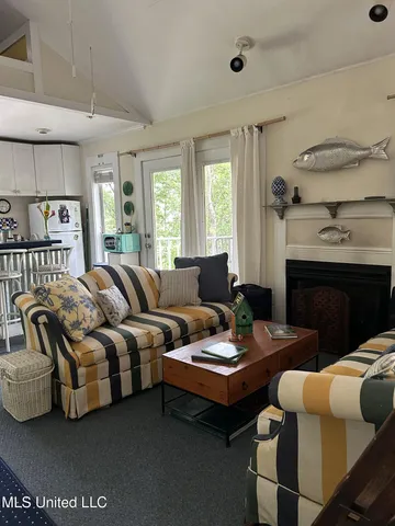 $285,000 | 651 Moores Creek Road, Columbus, MS 39701