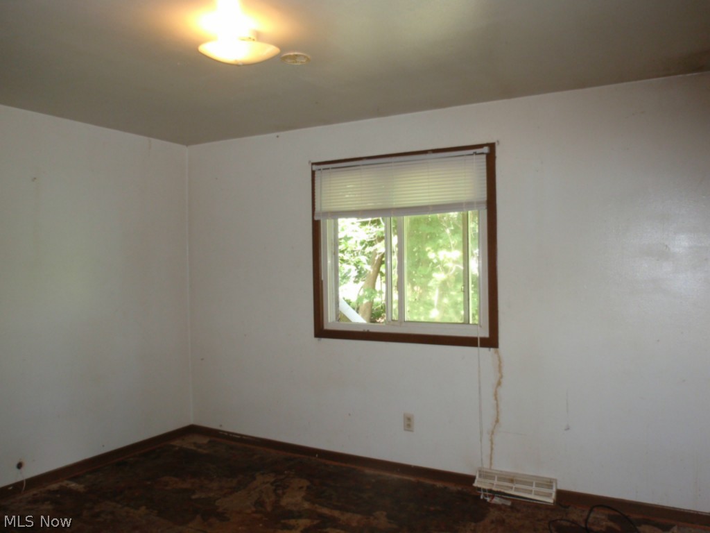 7038 Lear Nagle Road North Ridgeville, OH 44039 - Photo 11 of 12
