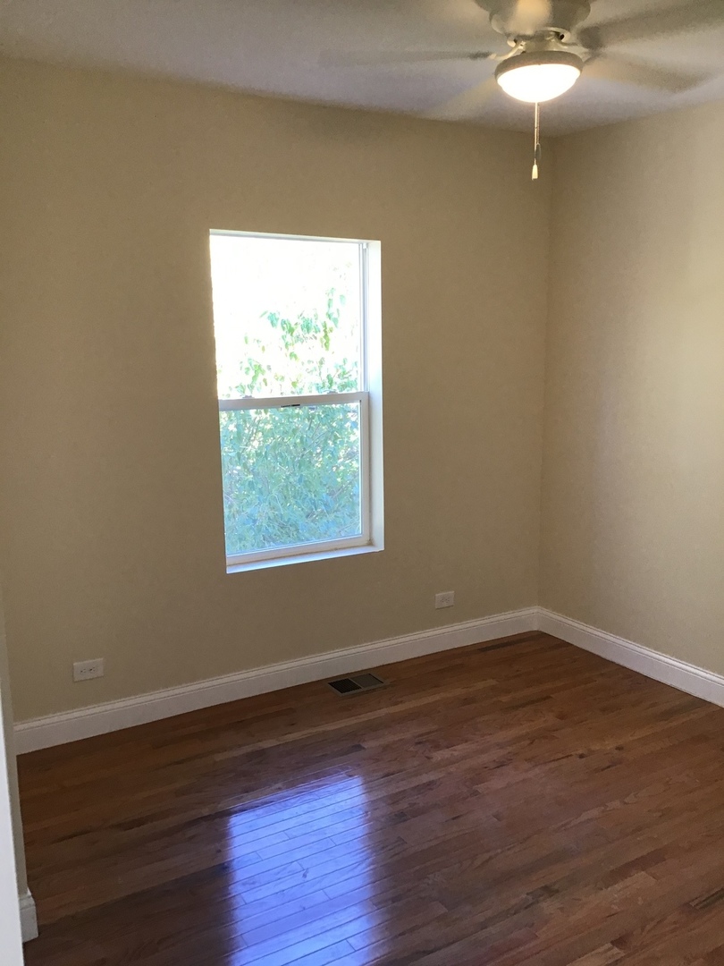 214 East 68th Street Chicago, IL 60637 - Photo 12 of 34