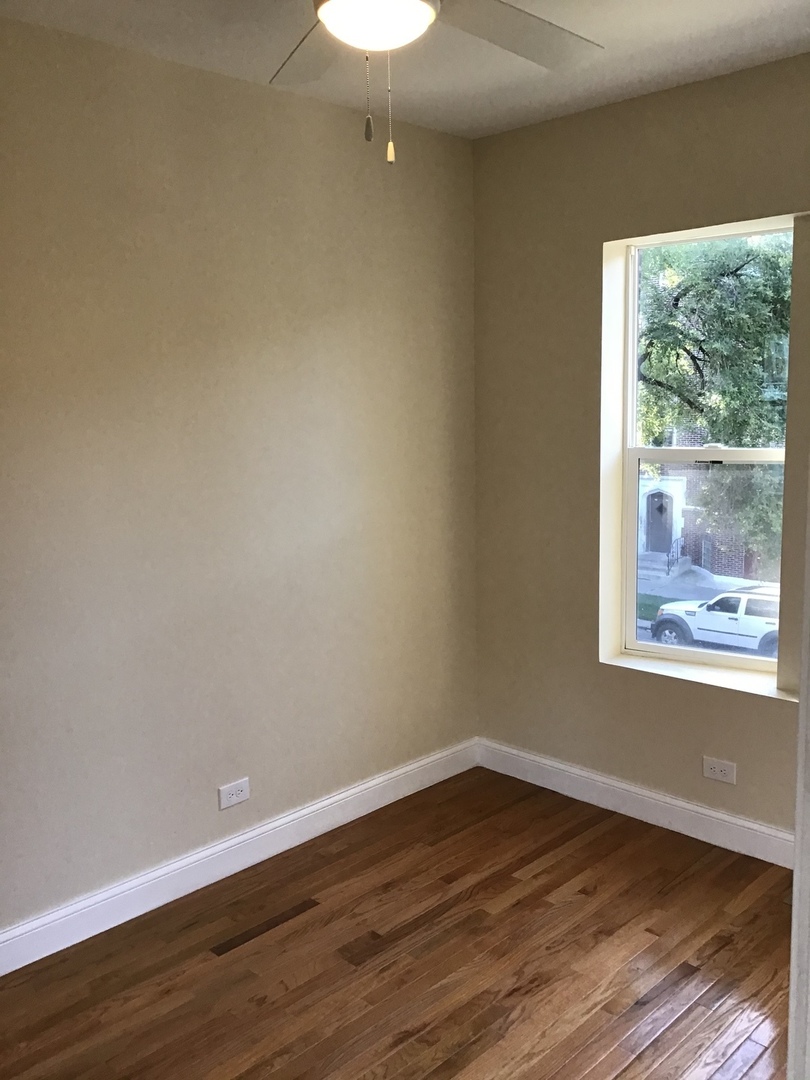 214 East 68th Street Chicago, IL 60637 - Photo 14 of 34