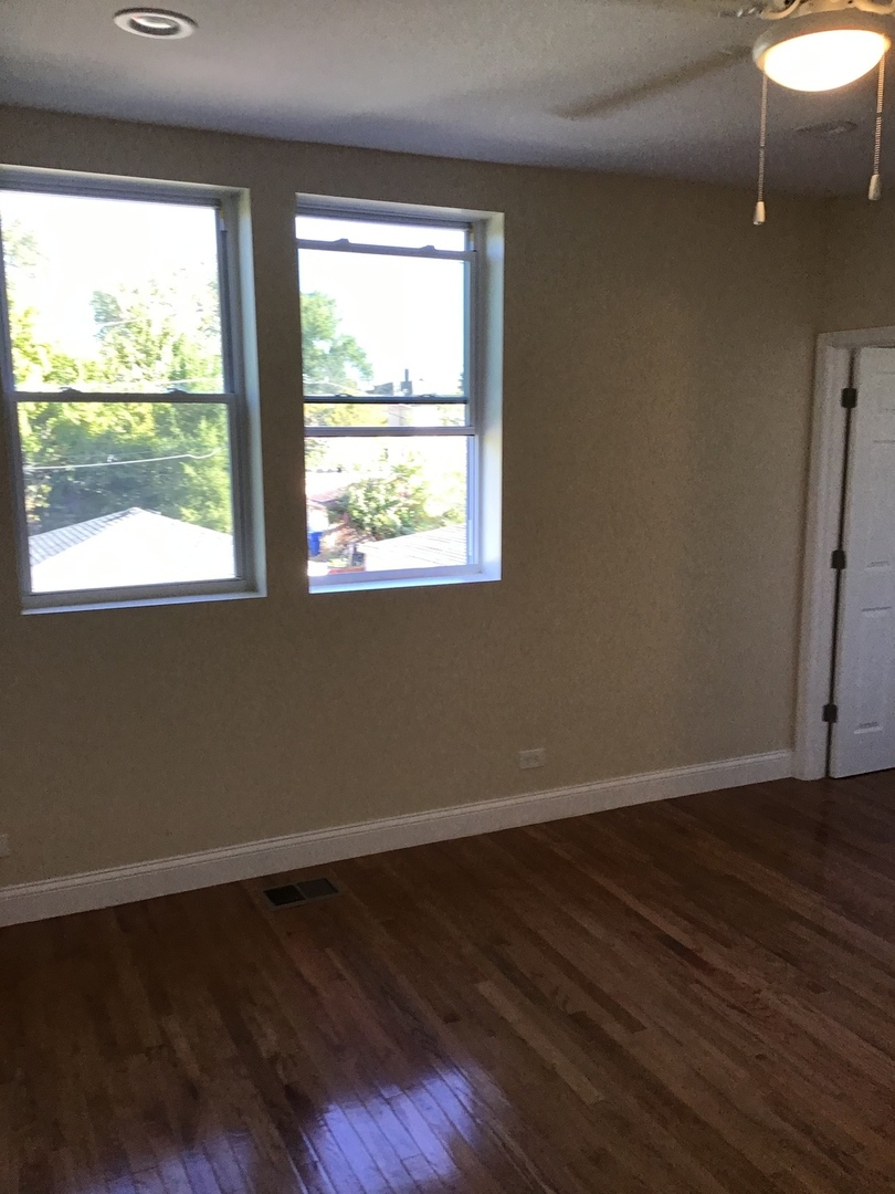 214 East 68th Street Chicago, IL 60637 - Photo 19 of 34