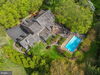 $2,600,000 | 801 Olde Georgetown Court, Great Falls, VA 22066
