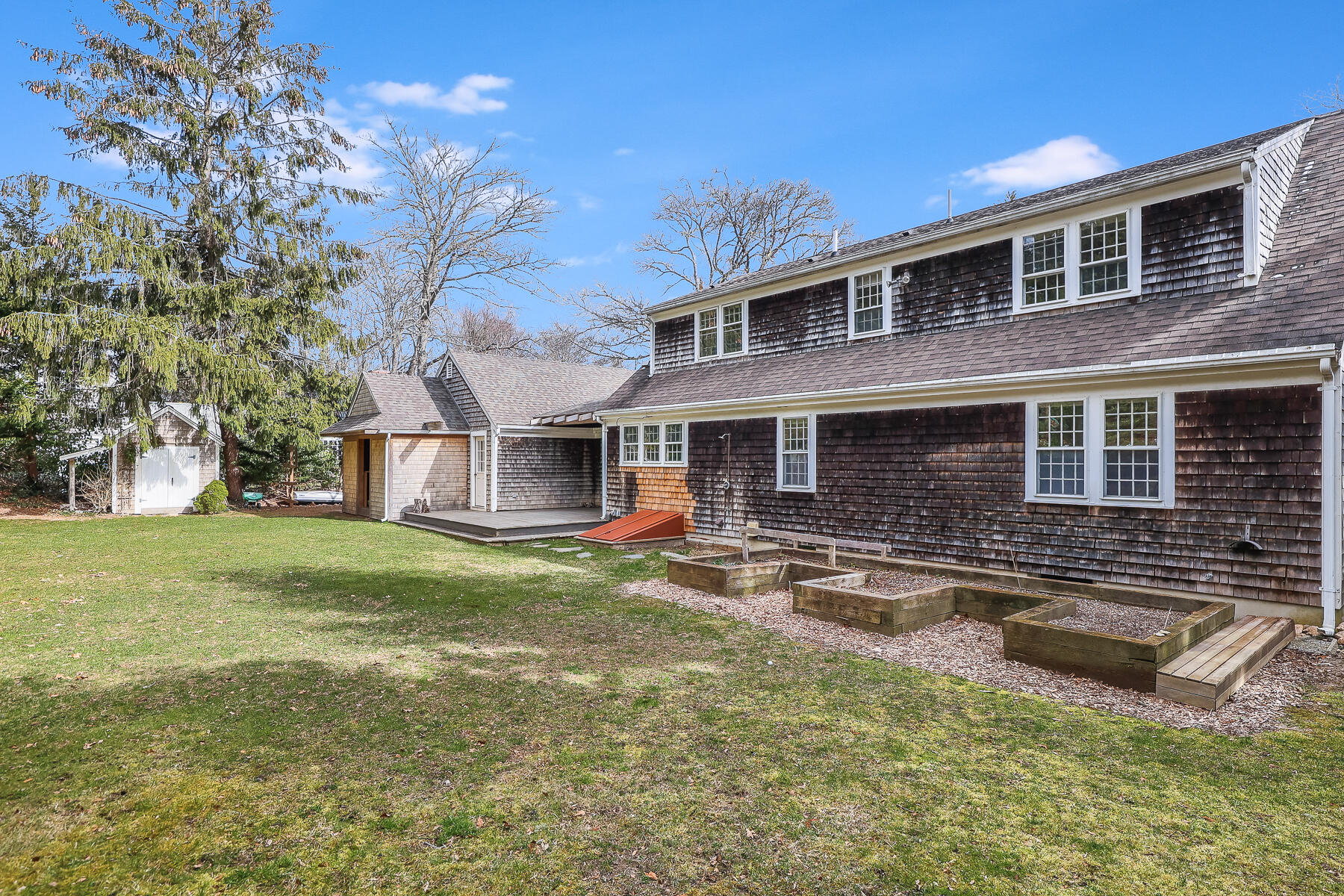 12 Old Farm Road Orleans, MA 02653 - Photo 3 of 52 598A0045