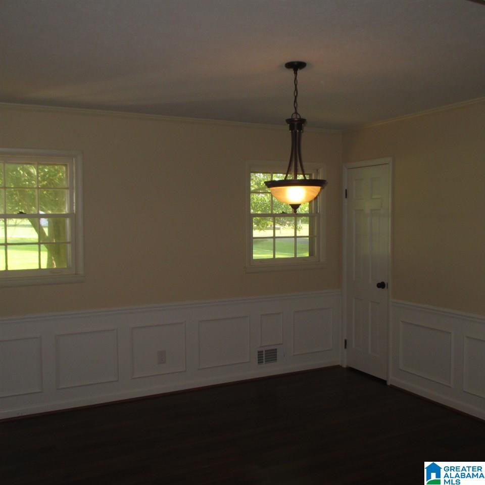 220 20th Street Oneonta, AL 35121 - Photo 6 of 20