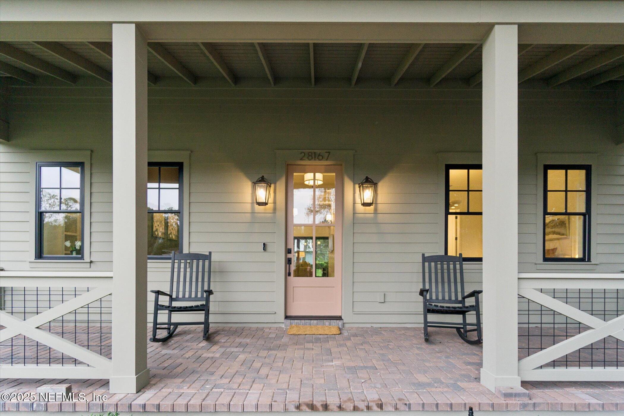 28167 Grandview Manor Yulee, FL 32097 - Photo 5 of 42 06-28167-Grandview-Manor-Yulee-FL-32097-