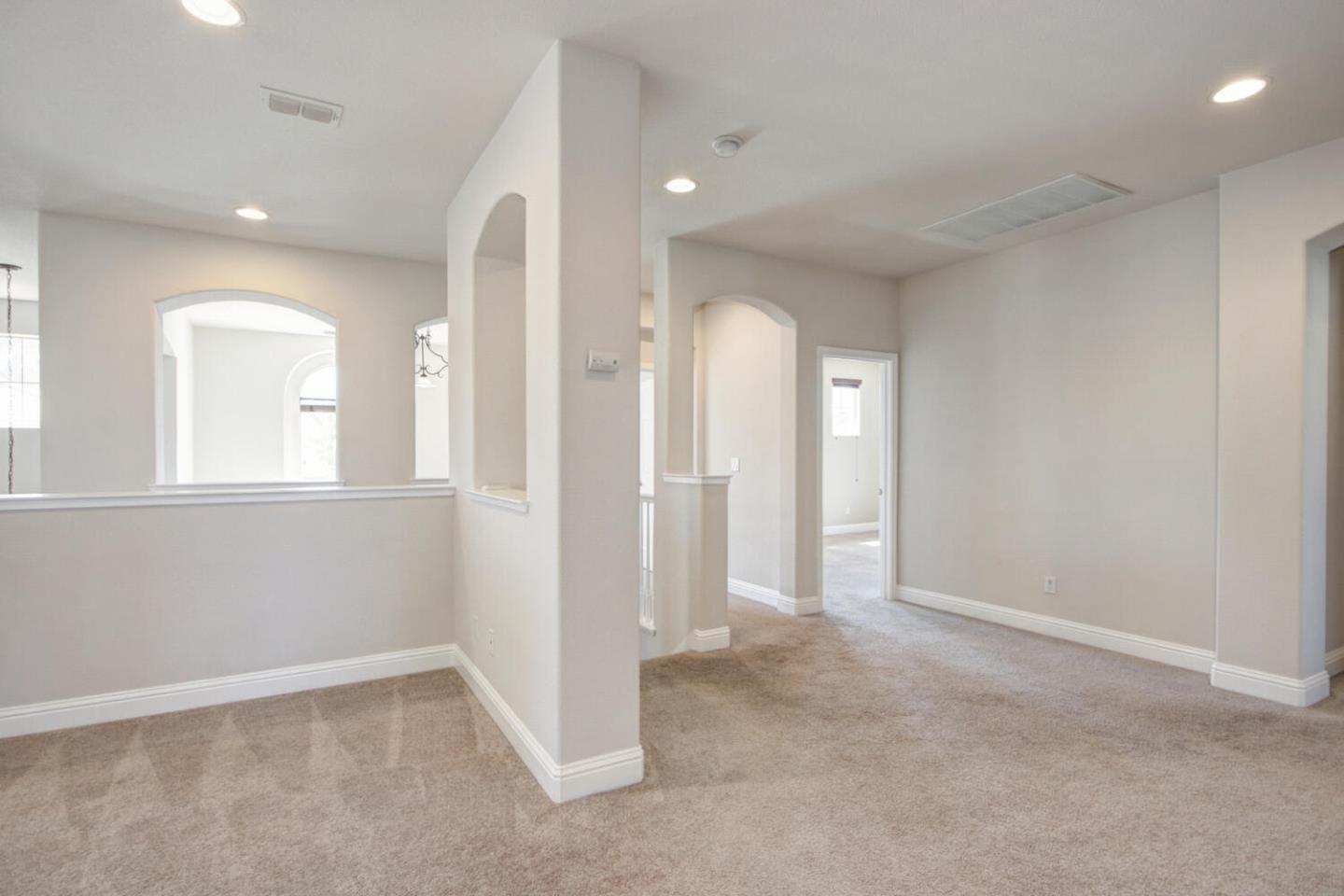 9987 Spring View Way Elk Grove, CA 95757 - Photo 15 of 28 an empty room with window and bathroom