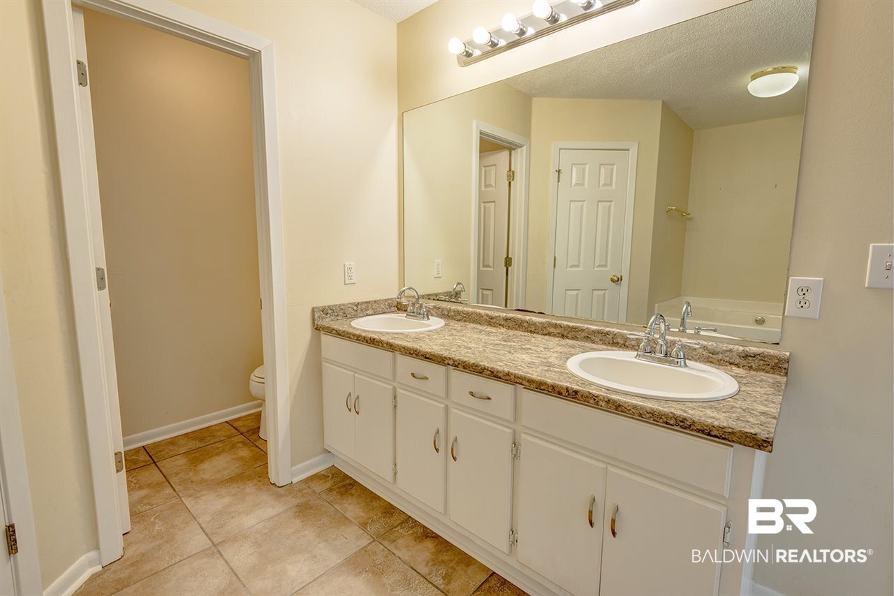 14859 County Road 3 Fairhope, AL 36532 - Photo 16 of 32