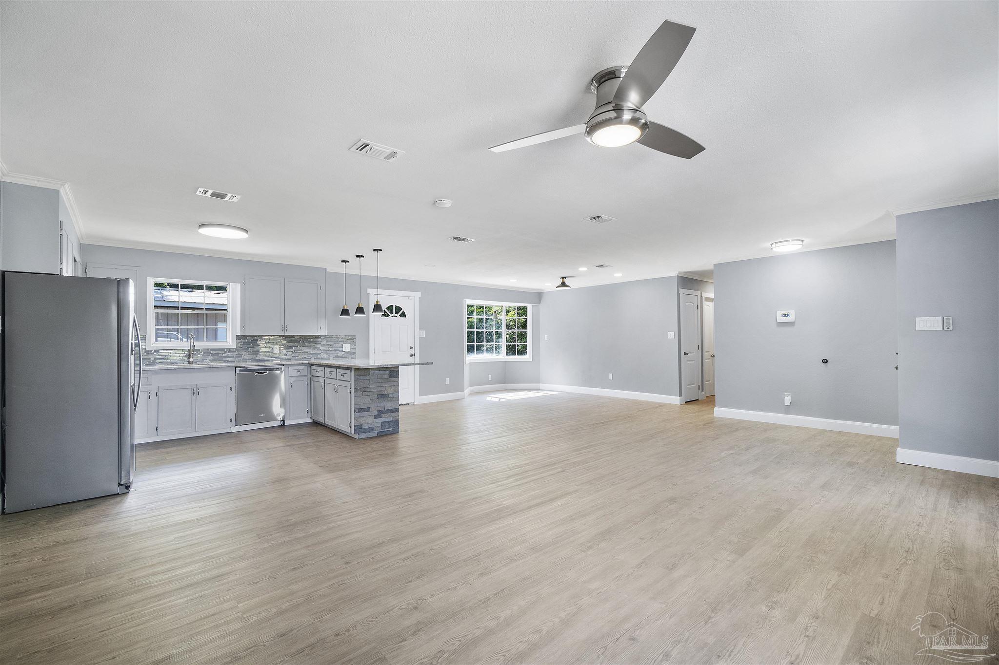 441 Kelson Road Pensacola, FL 32514 - Photo 5 of 32 Gallery Image 5