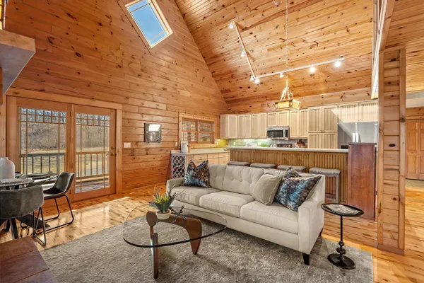 $1,300,000 | 2427 Beede Lake Trail, St. Croix Falls, WI 54024