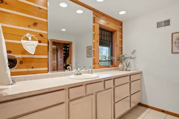 $1,300,000 | 2427 Beede Lake Trail, St. Croix Falls, WI 54024