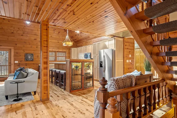 $1,300,000 | 2427 Beede Lake Trail, St. Croix Falls, WI 54024