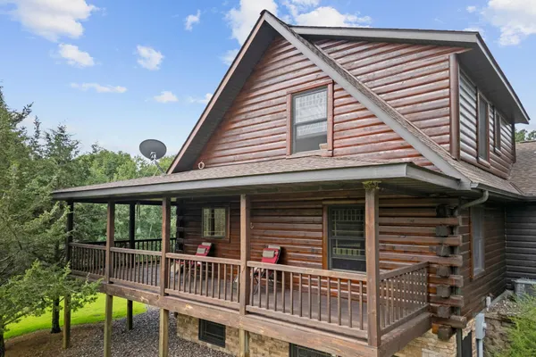 $1,300,000 | 2427 Beede Lake Trail, St. Croix Falls, WI 54024