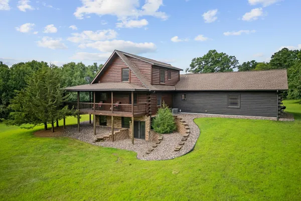 $1,300,000 | 2427 Beede Lake Trail, St. Croix Falls, WI 54024
