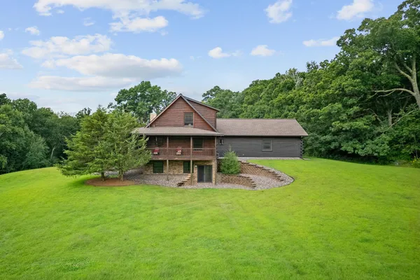 $1,300,000 | 2427 Beede Lake Trail, St. Croix Falls, WI 54024