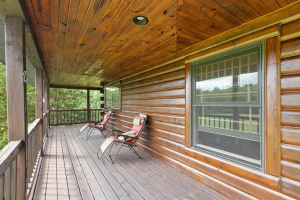 $1,300,000 | 2427 Beede Lake Trail, St. Croix Falls, WI 54024