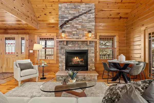 $1,300,000 | 2427 Beede Lake Trail, St. Croix Falls, WI 54024