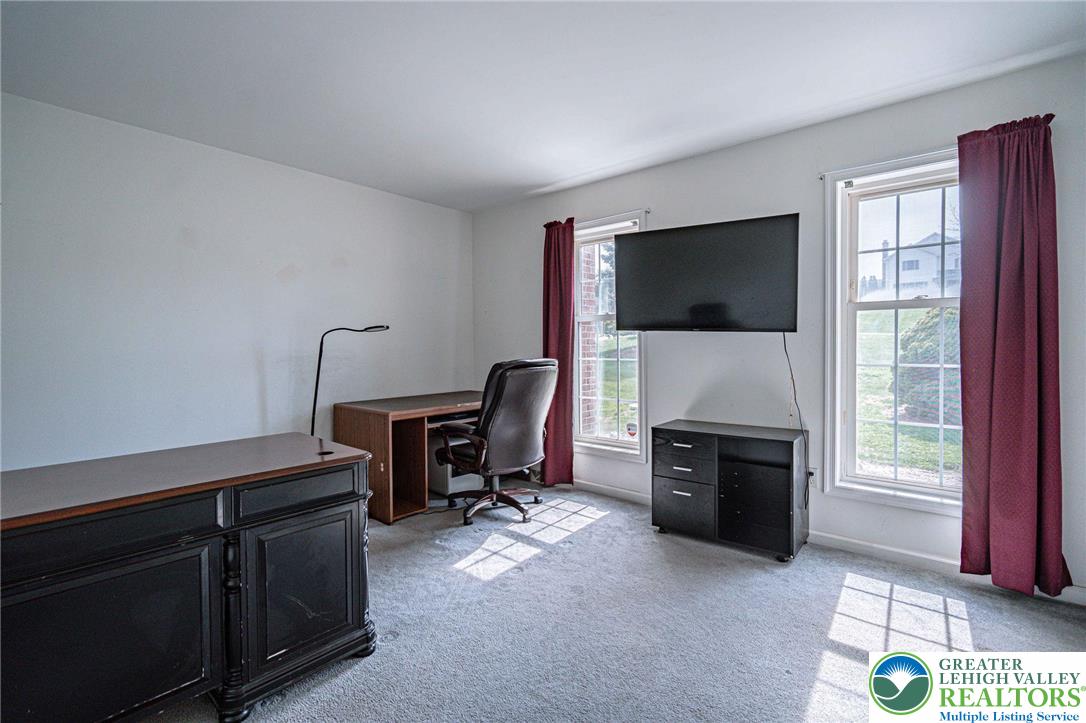 2475 Spring Street Coplay, PA 18037 - Photo 11 of 42 Office
